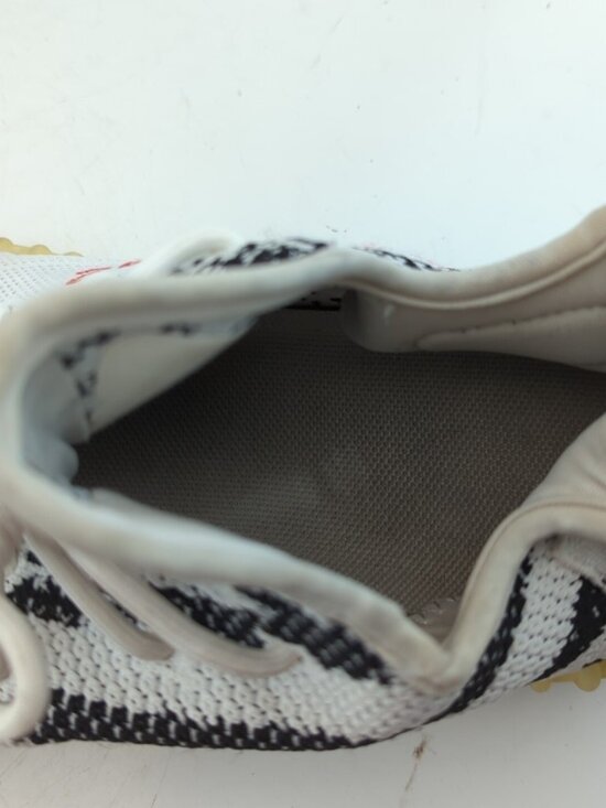 Size 12.5 - adidas Yeezy Boost 350 V2 Low Zebra